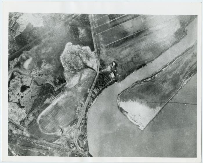 Aerial View of Arlington Beach Prior to Memorial Highway
