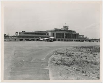 Terminal A at Washington National Airport
