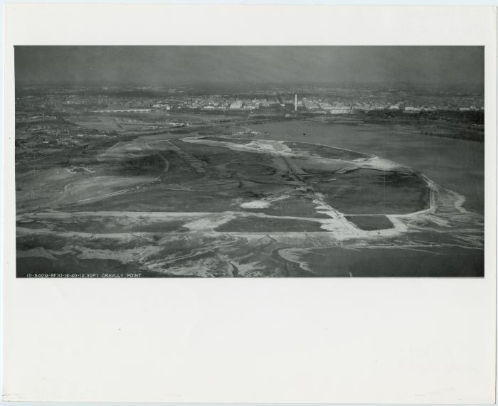 Gravelly Point
