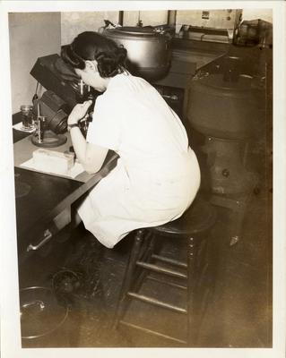 Dark Field Examination, 1943