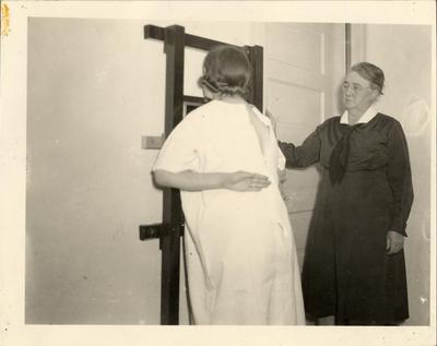Fluoroscopic Examination, 1940