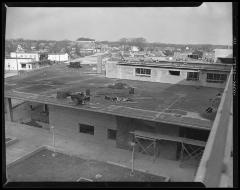 Tarring the Roof at Parkington