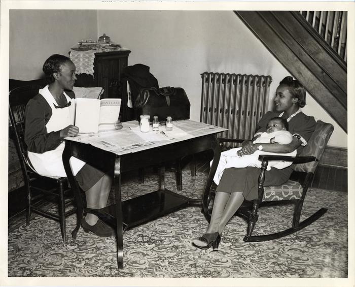 Well baby conference, 1941