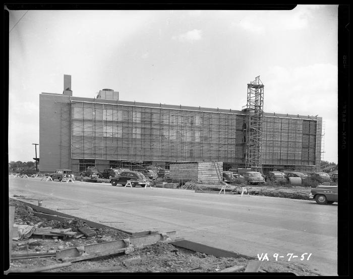 Building the Hecht's Window in Parkington