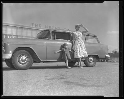 Model Shoot in Front of Hecht's