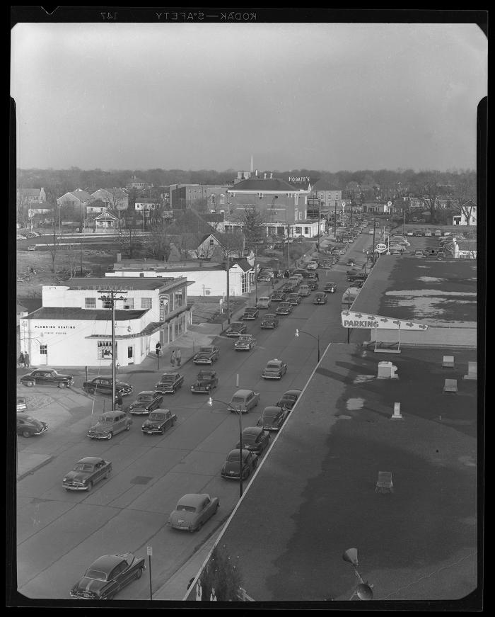 Christmas on Wilson Blvd.