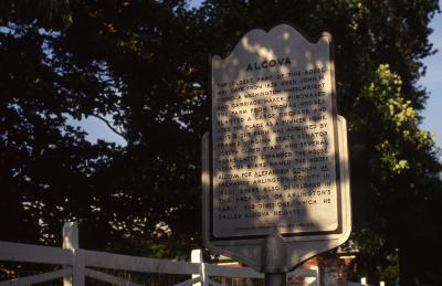 Alcova House Historical Marker