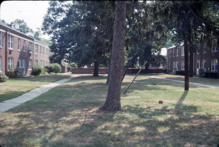 Buckingham Apartment Courtyard