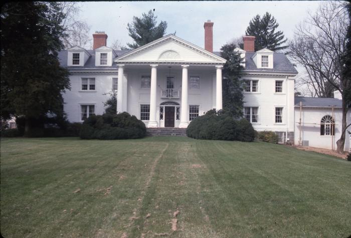 Main Cedars House, Front