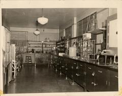 Arlington County Laboratory interior, 1940