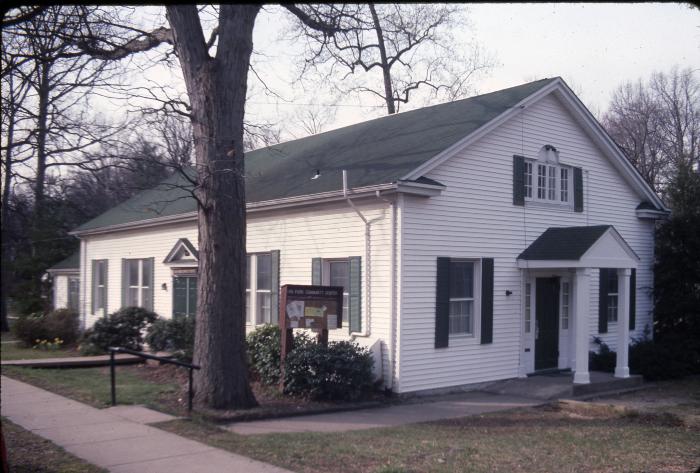 Lyon Park Community Center