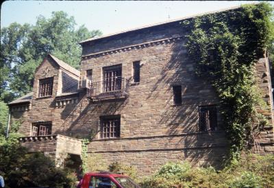 Side of Bay Eva Castle