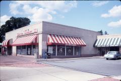 Lee Super Market