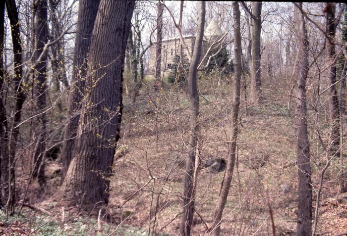 Bay Eva Castle In Distance