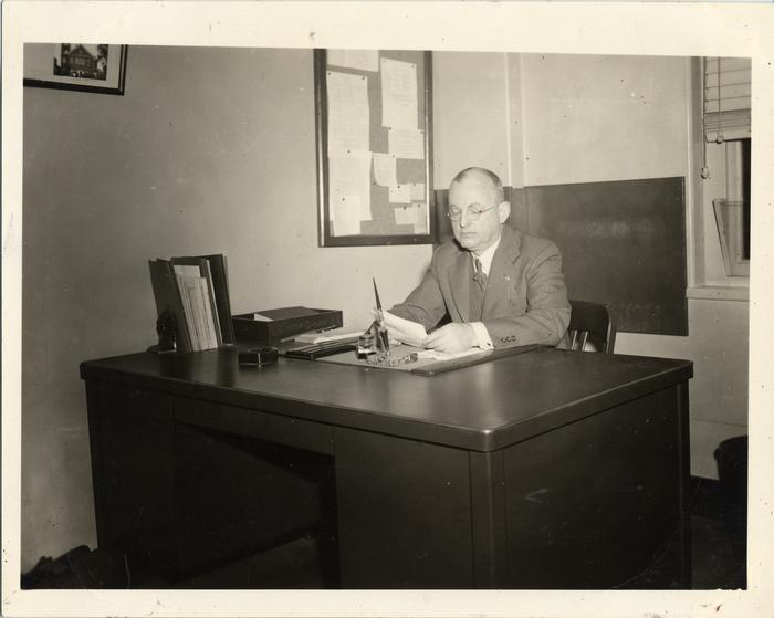 Dr. R.G. Beachley, 1940