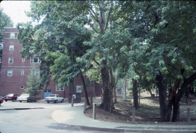 Westmoreland Terrace Parking Lot