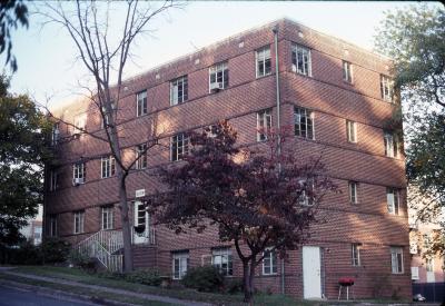 1209 North Taft Street Apartments