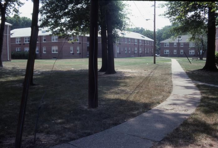 Gates of Ballston Walking Path
