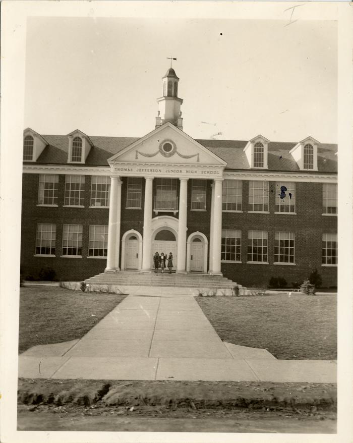 Thomas Jefferson Junior High School, 1941