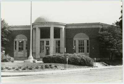 Clarendon Post Office
