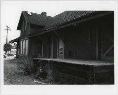 East Falls Church Station