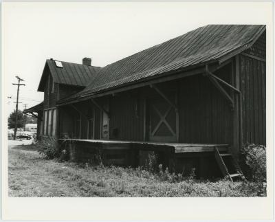 East Falls Church Station
