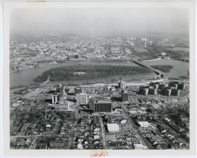 Beginning of Rosslyn Development
