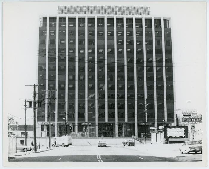 Key Building in Rosslyn