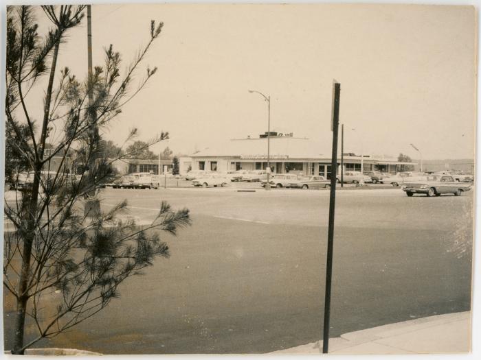 Shopping Center in Shirlington