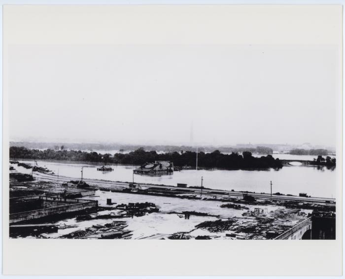 Buildings in the Potomac