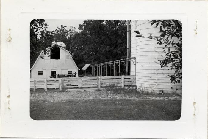 Rose Hill Farm Dairy barn, 1942
