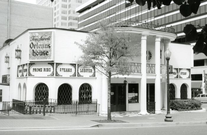 Tom Saris' Orleans House, exterior, 2006