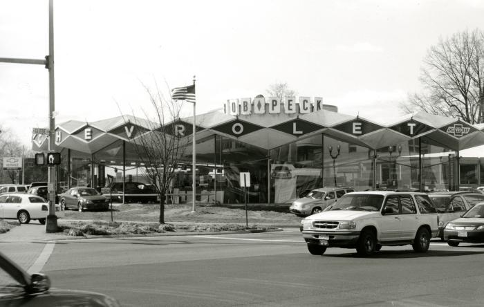 Bob Peck Chevrolet, front view, 2006