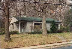 Lustron Home at 1124 South Frederick Street
