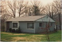 Lustron Home at 1112 South Forest Drive
